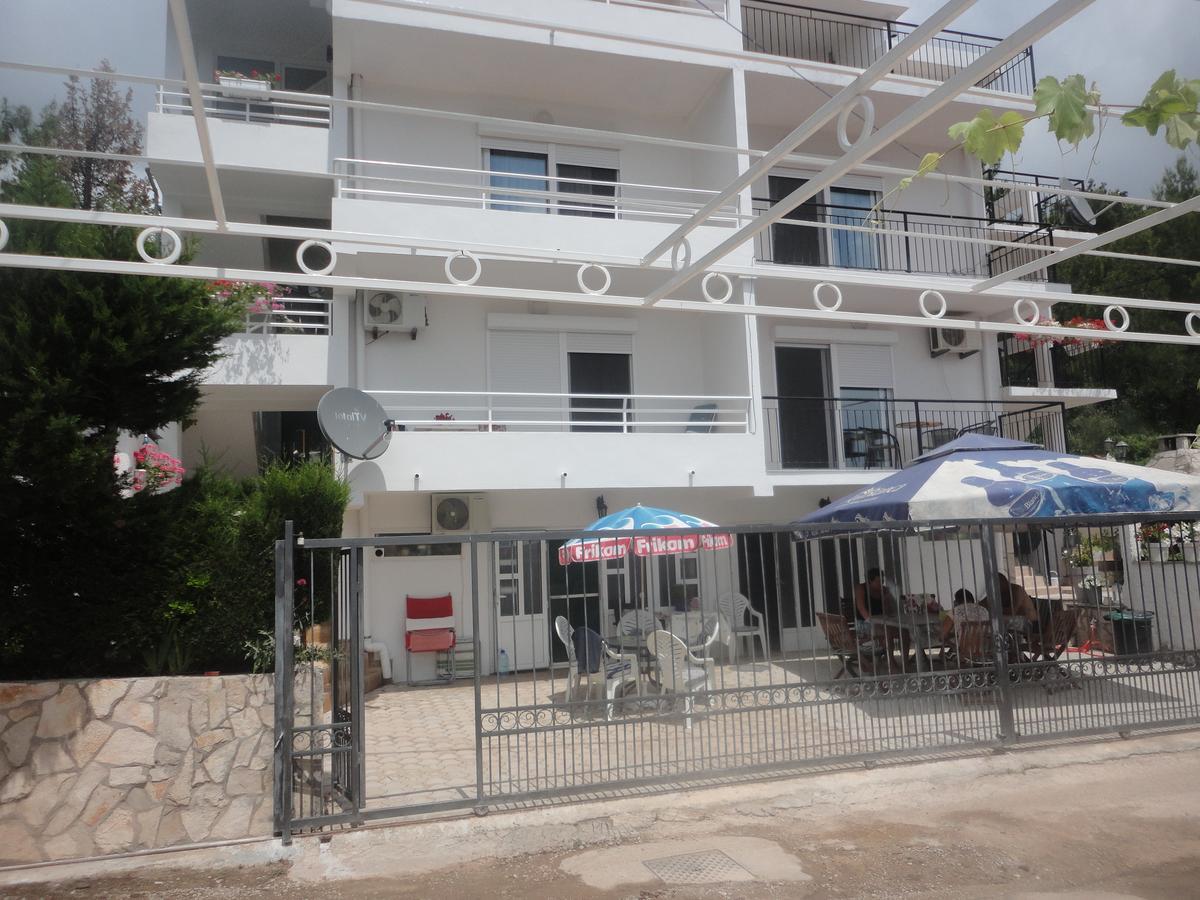 Brankas Apartments 巴尔 外观 照片